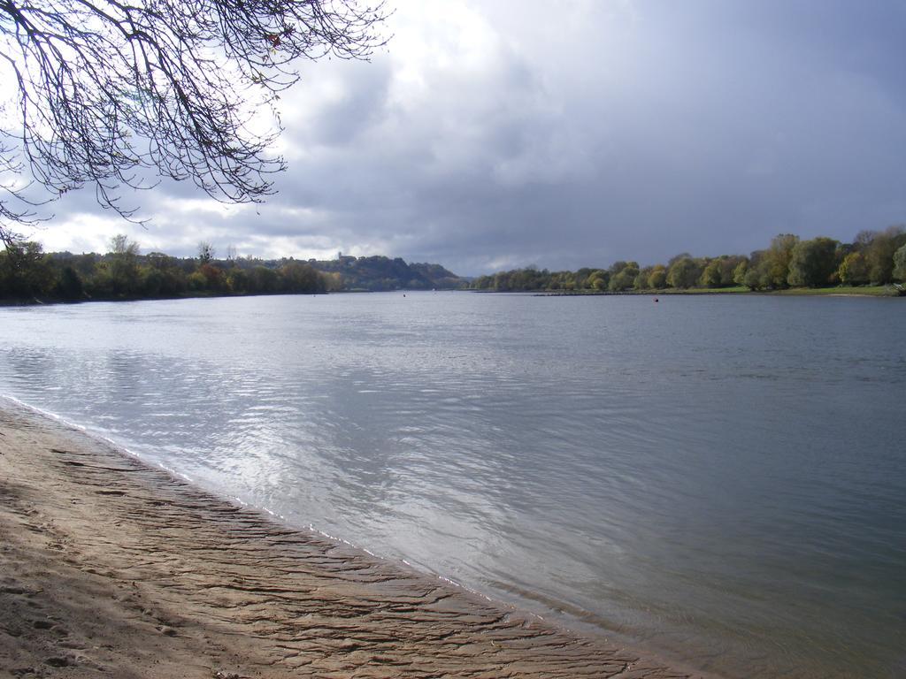 Chambres D'Hotes Vignes Et Loire Drain Экстерьер фото